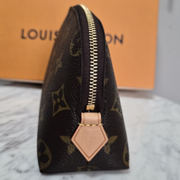 Louis Vuitton Monogram Cosmetic Pouch - Picture 3 of 10